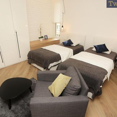Moment Boutique Apartments Белград Екстер'єр фото